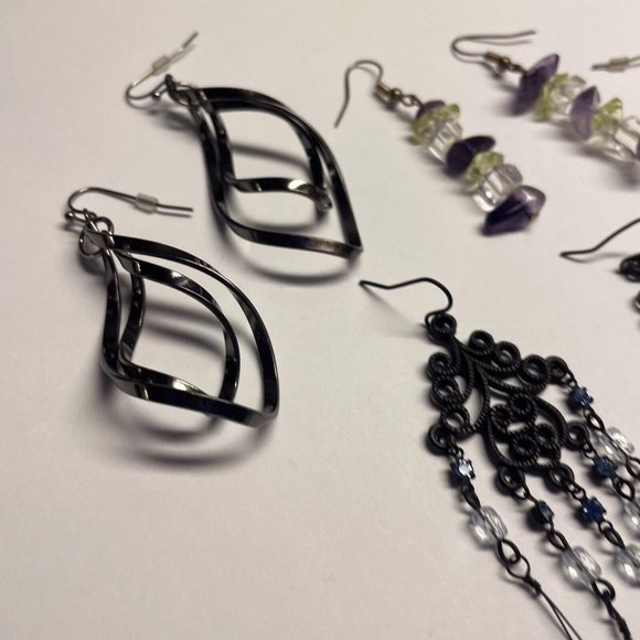 Lot Of 4 Costume Pierced Earrings Dangle - Some Bead - Picture 10 of 12